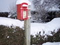 Winter - postbox